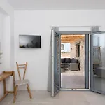 Vilianna Villa *