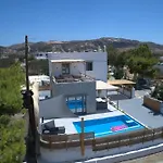 Vilianna Villa