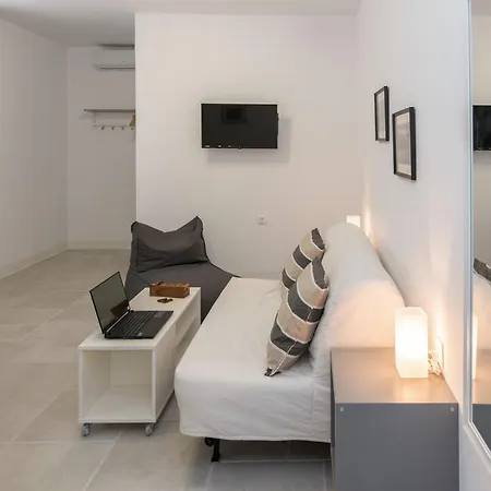 Vilianna Βίλα Ζεφυρία